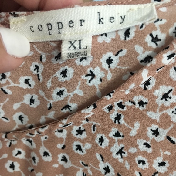 Copper Key blouse - Picture 3 of 6